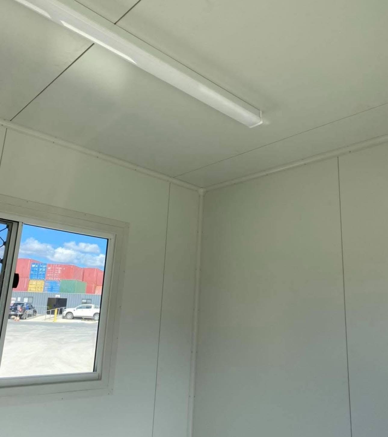 Modified 10ft Office Container - Image 5