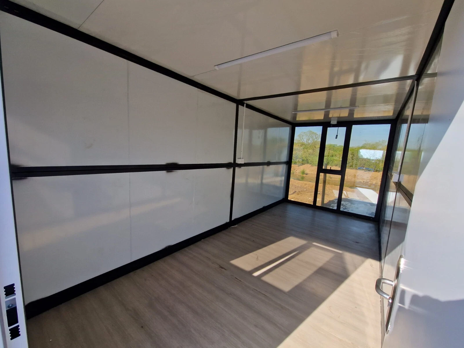 Expandable Folding Container Tiny Home – Portable Office, Site Cabin & Summer House